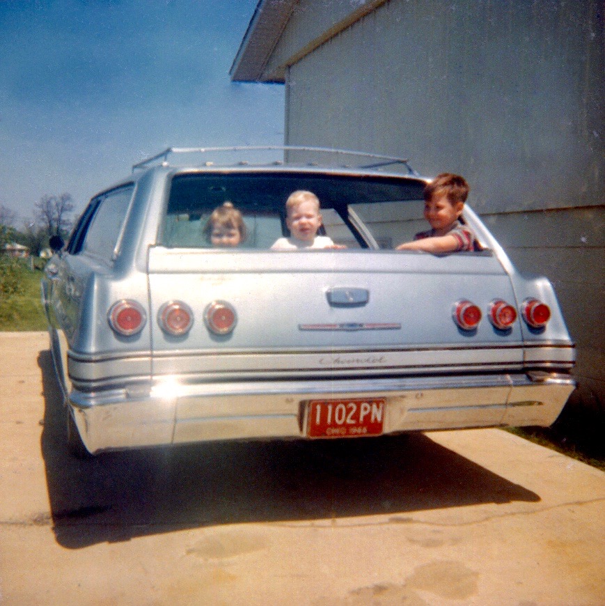 rose lane blue wagon and driveway '66 _1