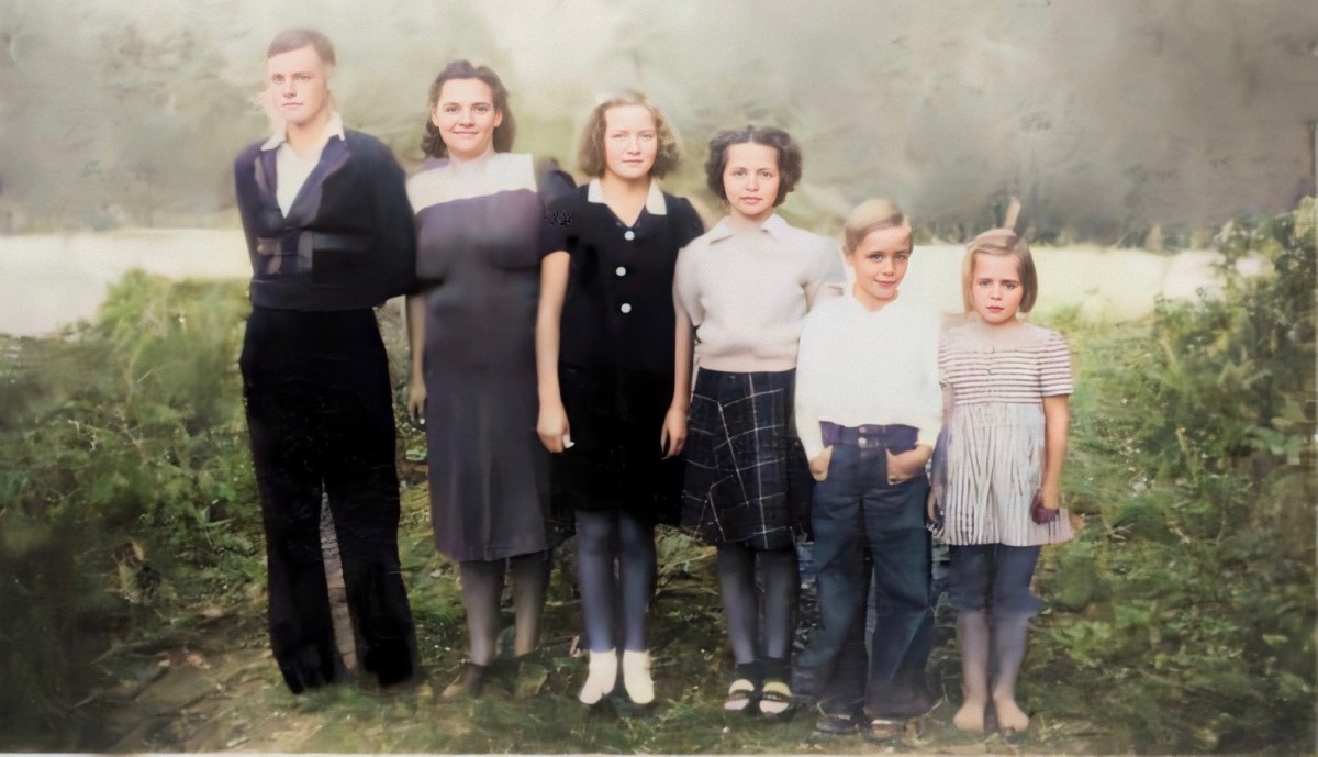 Family Bloodhound on the&nbsp;Scent…